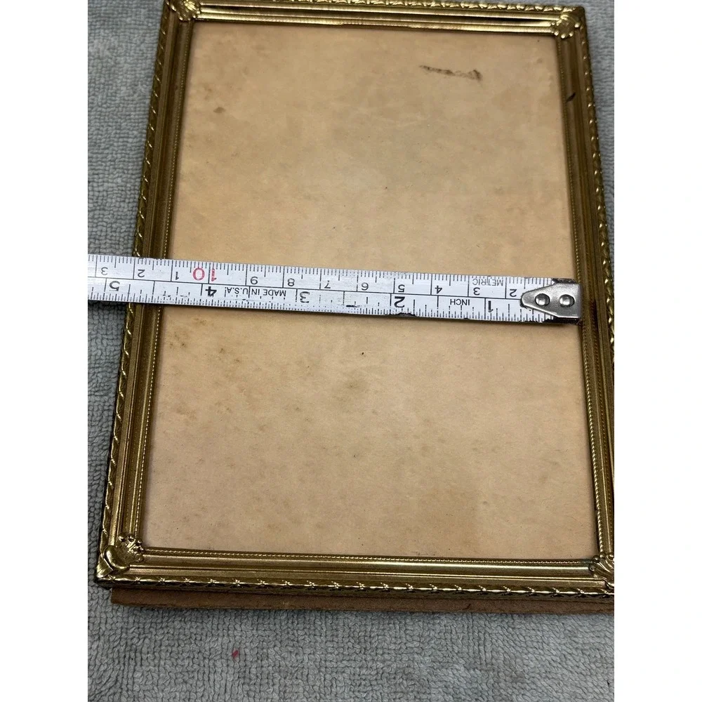 Vintage Ornate Gold Tone Metal Filigree Picture Frame Tabletop 5x7 Glass Front